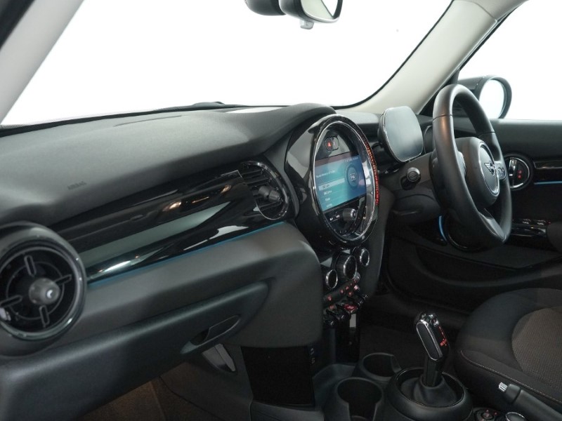 Used MINI Hatch 2023 for sale - 76982416: Photo 7