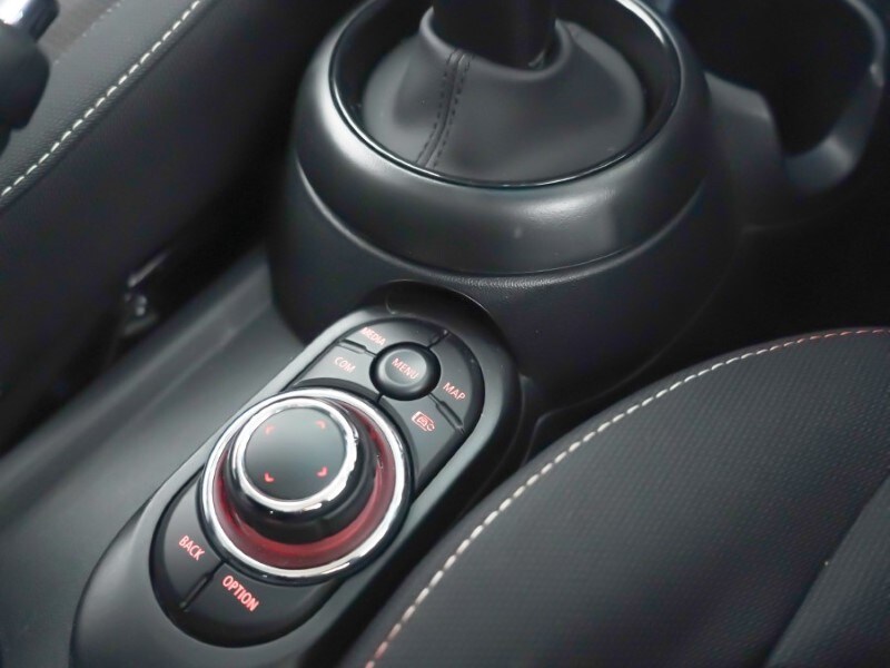 Used MINI Hatch 2023 for sale - 77819301: Photo 10