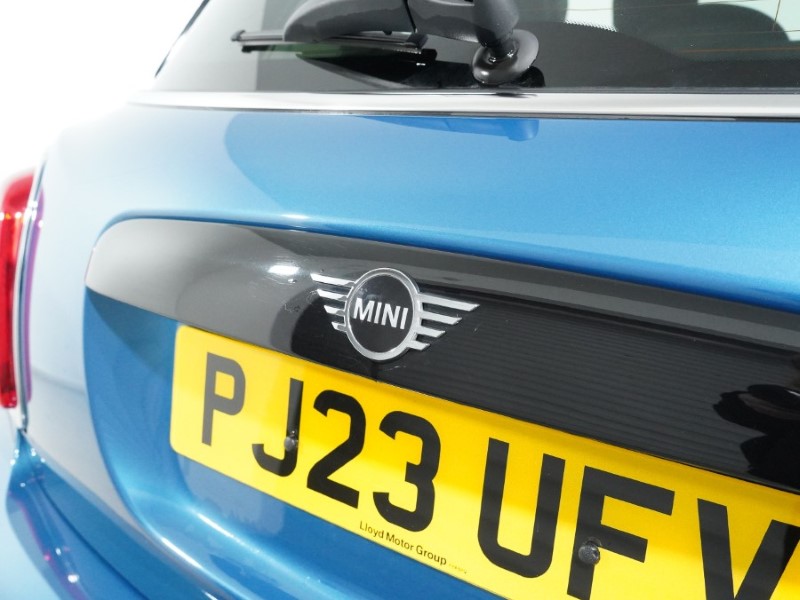 Used MINI Hatch 2023 for sale - 77819301: Photo 17