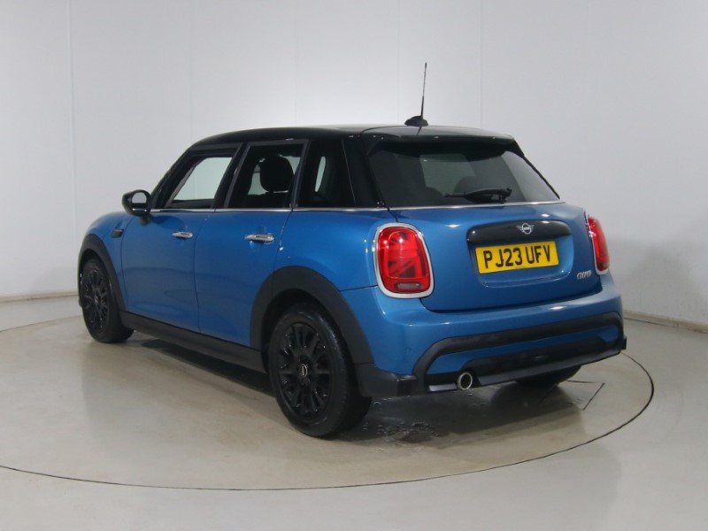 Used MINI Hatch 2023 for sale - 77819301: Photo 2