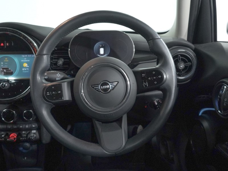 Used MINI Hatch 2023 for sale - 77819301: Photo 5