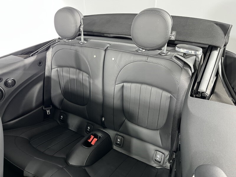 Used MINI Convertible 2022 for sale - 77528239: Photo 11