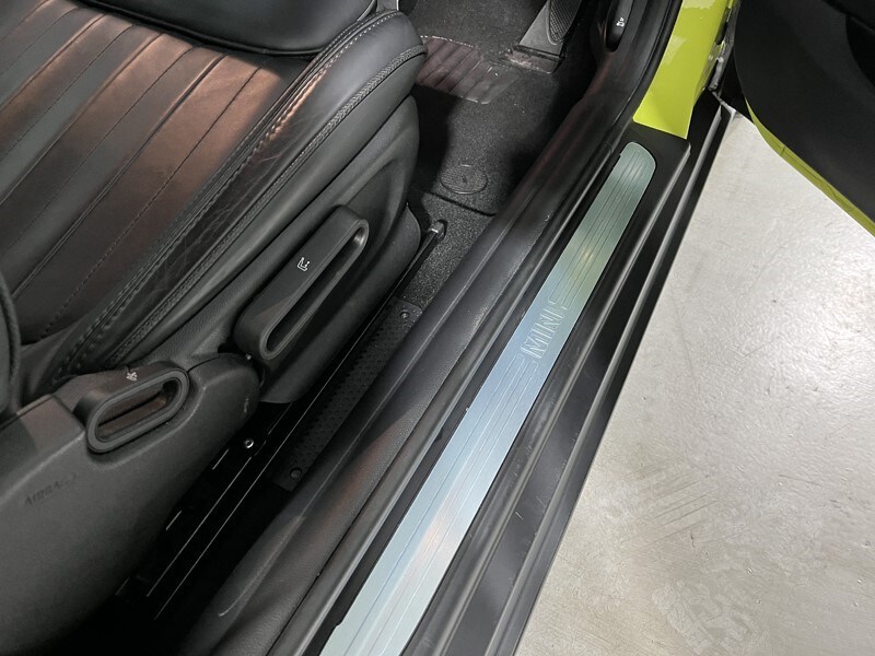 Used MINI Convertible 2022 for sale - 77528239: Photo 18