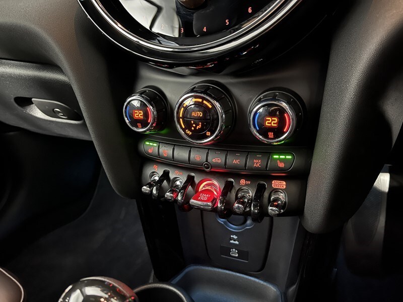 Used MINI Convertible 2022 for sale - 77528239: Photo 30