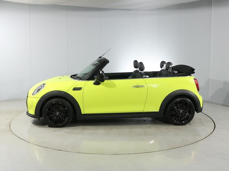 Used MINI Convertible 2022 for sale - 77528239: Photo 46