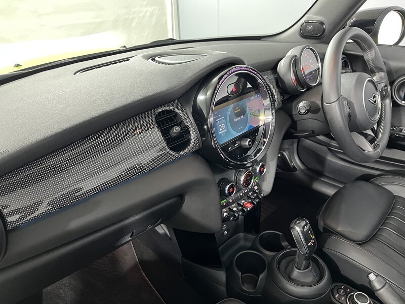 Used MINI Convertible 2022 for sale - 77528239: Photo 7