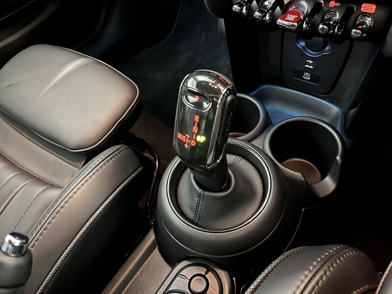 Used MINI Convertible 2022 for sale - 77528239: Photo 9