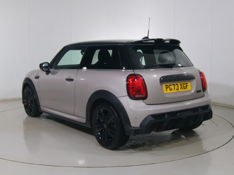 Used MINI Hatch 2023 for sale - 77296723: Photo 2