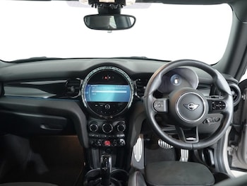 Used MINI Hatch 2023 for sale - 77296723: Photo