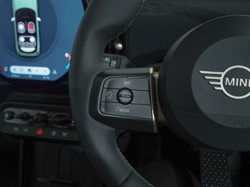 Used MINI Cooper 2024 for sale - 76981500: Photo 25