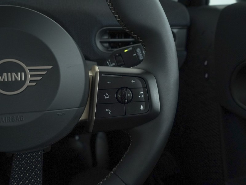 Used MINI Cooper 2024 for sale - 76981500: Photo 26