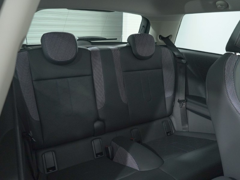 Used MINI Cooper 2024 for sale - 76981500: Photo 43