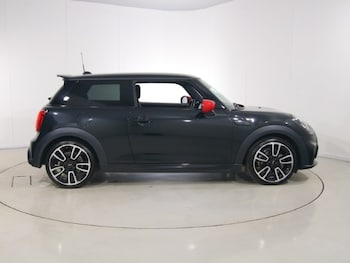 Used MINI Hatch 2023 for sale - 78411981: Photo