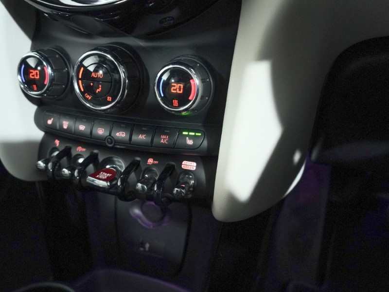 Used MINI Hatch 2021 for sale - 77732690: Photo 17