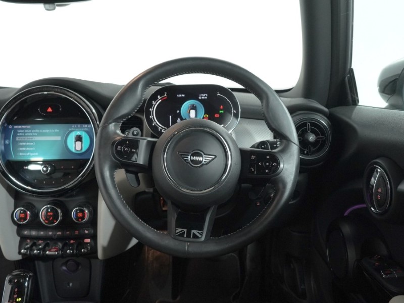 Used MINI Hatch 2021 for sale - 77732690: Photo 5