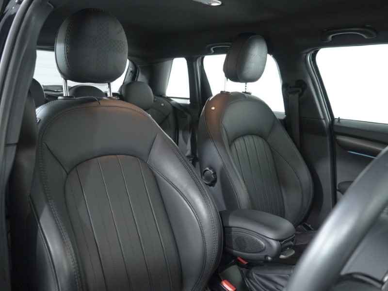 Used MINI Hatch 2023 for sale - 76982361: Photo 11