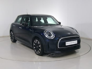Used MINI Hatch 2023 for sale - 76982361: Photo