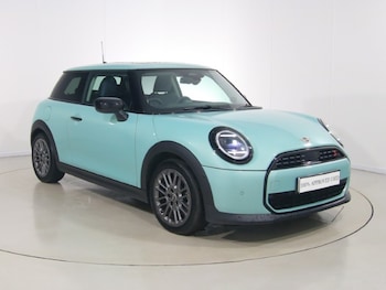 Used MINI Cooper 2024 for sale - 78392895: Photo