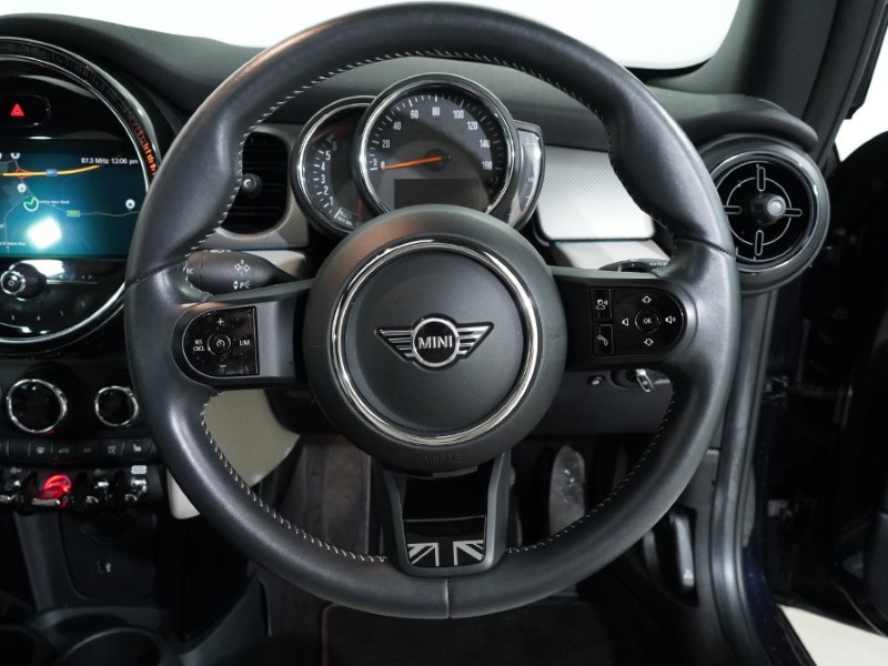 Used MINI Hatch 2022 for sale - 77718131: Photo 5