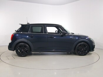 Used MINI Hatch 2021 for sale - 78552319: Photo