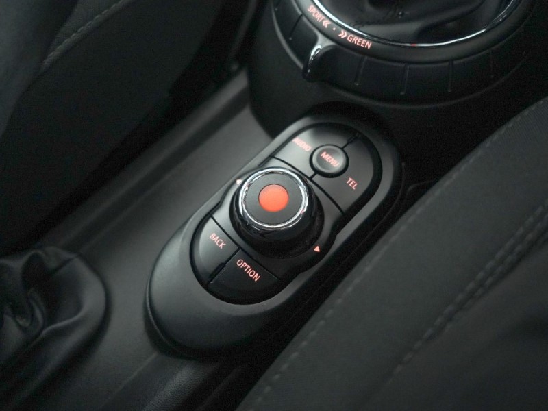 Used MINI Convertible 2017 for sale - 76980923: Photo 23