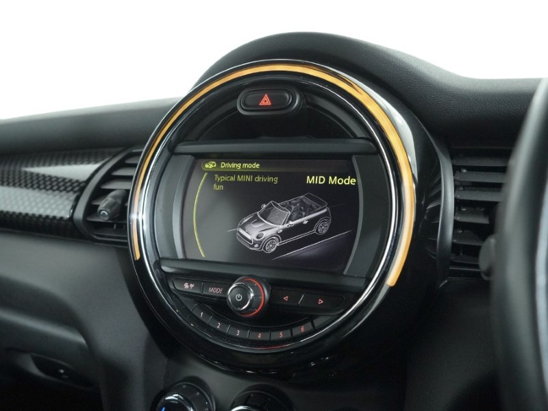 Used MINI Convertible 2017 for sale - 76980923: Photo 29