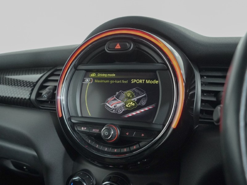 Used MINI Convertible 2017 for sale - 76980923: Photo 30