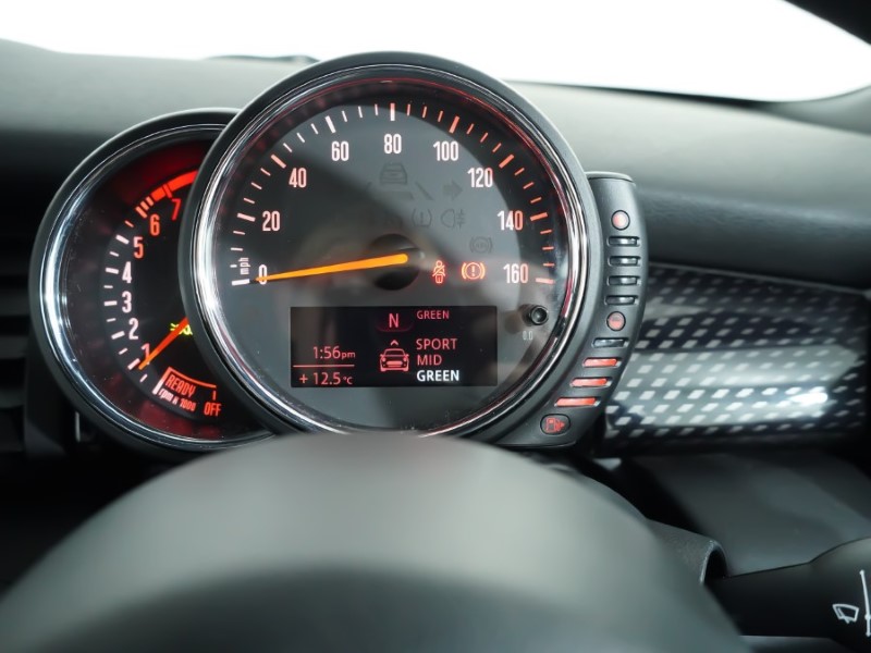 Used MINI Convertible 2017 for sale - 76980923: Photo 31