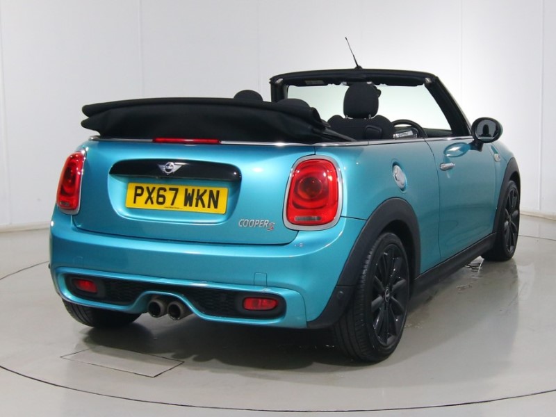 Used MINI Convertible 2017 for sale - 76980923: Photo 38