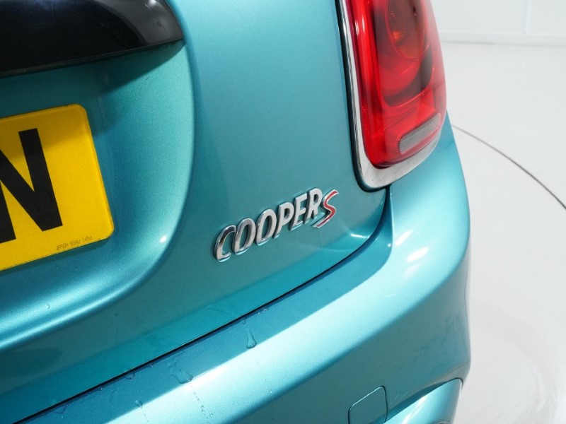 Used MINI Convertible 2017 for sale - 76980923: Photo 42