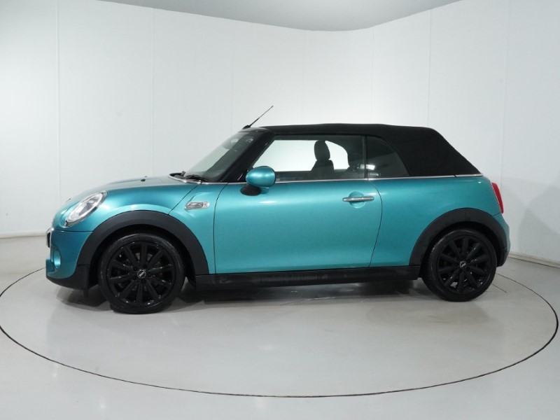 Used MINI Convertible 2017 for sale - 76980923: Photo 43