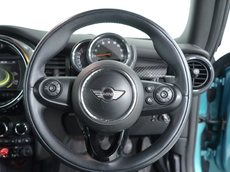 Used MINI Convertible 2017 for sale - 76980923: Photo 5