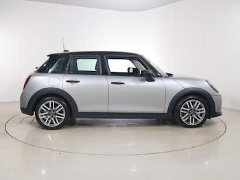 Used MINI Cooper 2024 for sale - 78165925: Photo