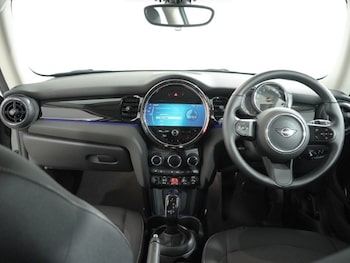 Used MINI Hatch 2022 for sale - 78701279: Photo