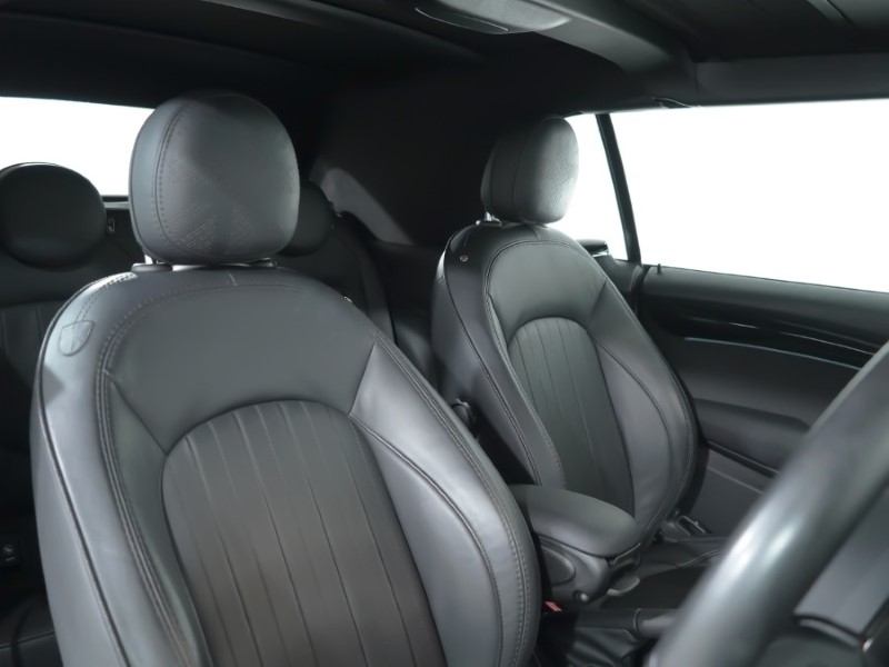 Used MINI Convertible 2023 for sale - 76980953: Photo 11