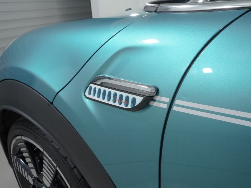 Used MINI Convertible 2023 for sale - 76980953: Photo 24