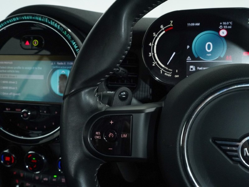 Used MINI Convertible 2023 for sale - 76980953: Photo 38