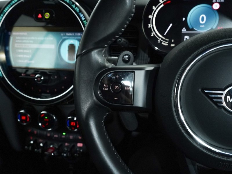 Used MINI Convertible 2023 for sale - 76980953: Photo 39