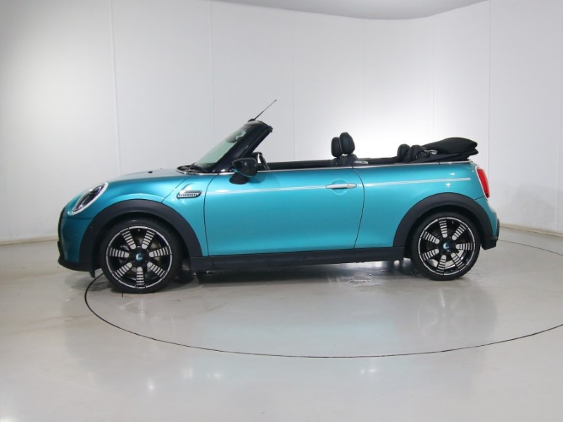 Used MINI Convertible 2023 for sale - 76980953: Photo 57
