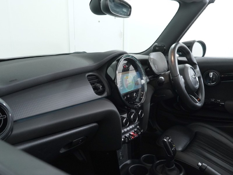 Used MINI Convertible 2023 for sale - 76980953: Photo 7