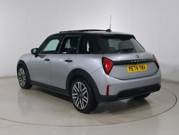 Used MINI Cooper 2024 for sale - 77406452: Photo