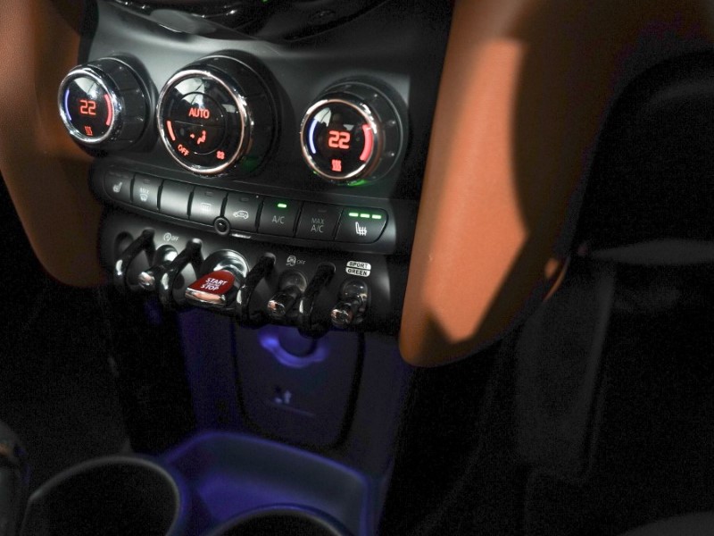 Used MINI Convertible 2021 for sale - 78028134: Photo 20