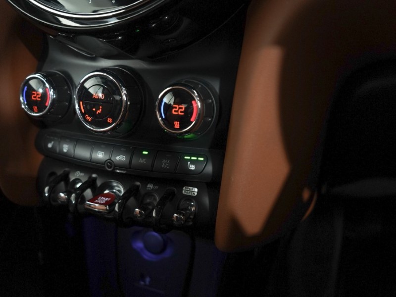 Used MINI Convertible 2021 for sale - 78028134: Photo 21