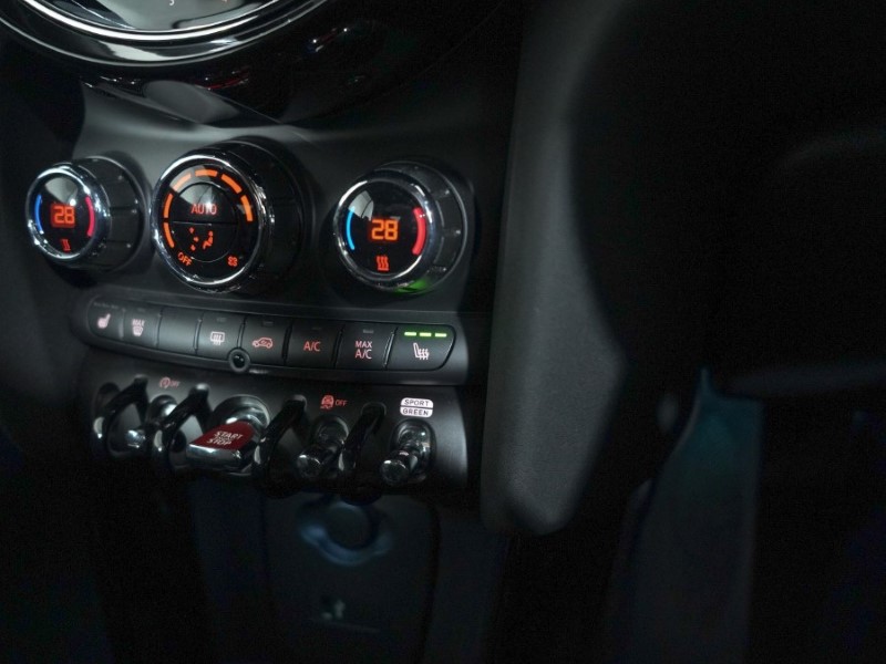 Used MINI Convertible 2022 for sale - 77296714: Photo 18