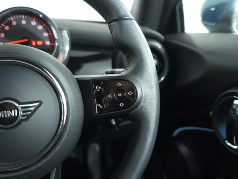 Used MINI Convertible 2022 for sale - 77296714: Photo 21