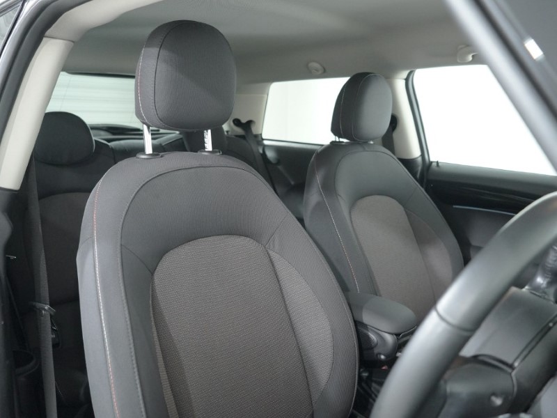 Used MINI Hatch 2023 for sale - 76981479: Photo 11