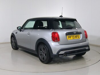 Used MINI Hatch 2023 for sale - 76981479: Photo