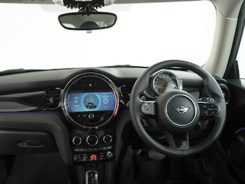 Used MINI Hatch 2022 for sale - 78468008: Photo