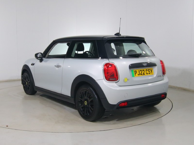 Used MINI Hatch 2022 for sale - 77918149: Photo 2