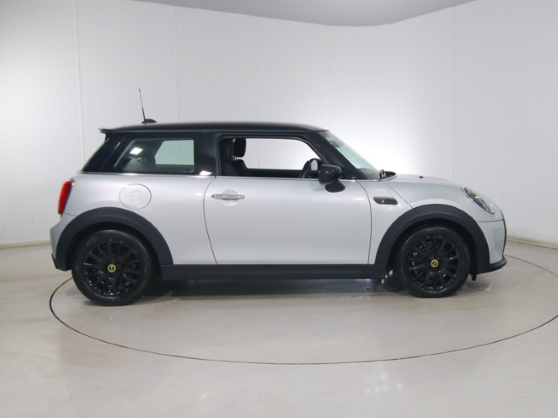 Used MINI Hatch 2022 for sale - 77918149: Photo 3